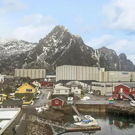Oceanfront Balcony Svolvær